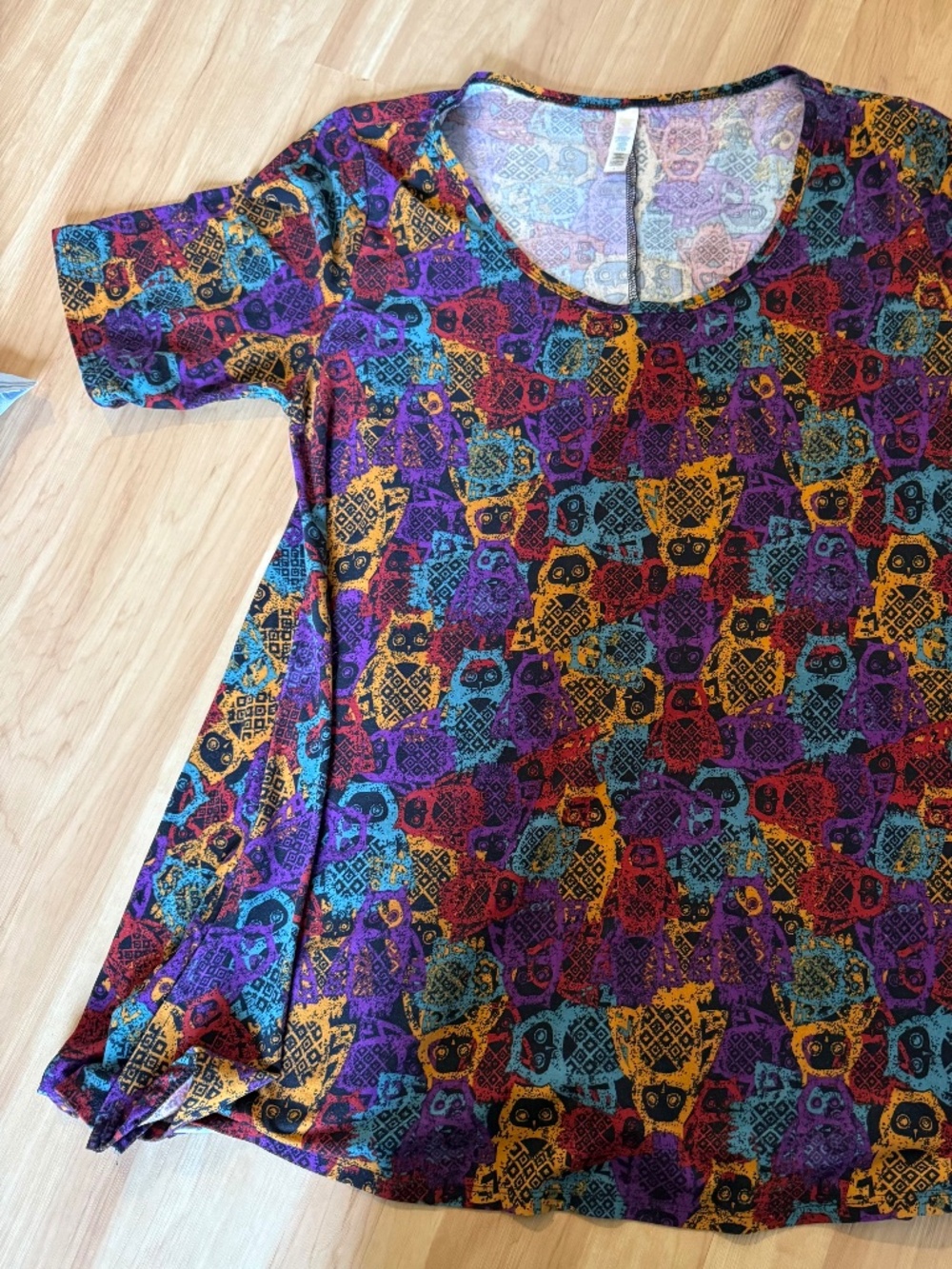 LuLaRoe L Perfect T